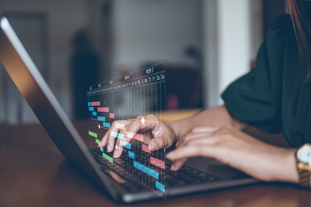 How to Create a Cleaning Schedule Tailored to Manufacturing
